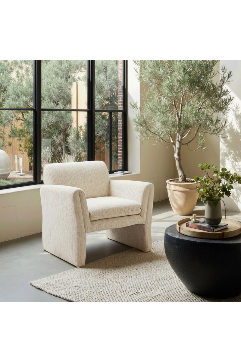 Oatmeal Beige Accent Chair | OROA Modern Dobra | Oroatrade.com