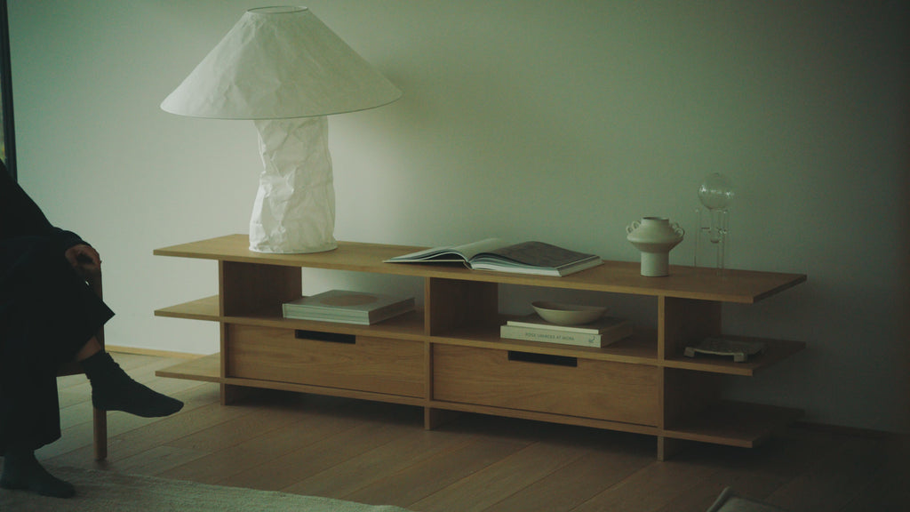 Varnished Teak TV Cupboard | Ethnicraft Kabuki | Oroatrade.com