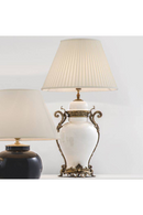 Cream Vase Table Lamp | Eichholtz Armand | Oroatrade