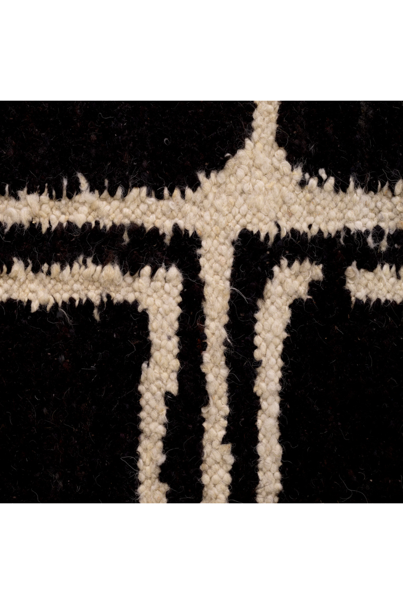 Geometric Patterned Wool Carpet | Eichholtz Vava | Oroatrade.com