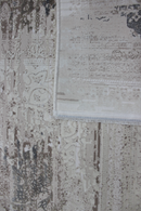 Persian Style Area Rug | Andrew Martin Sadira | Oroatrade.com