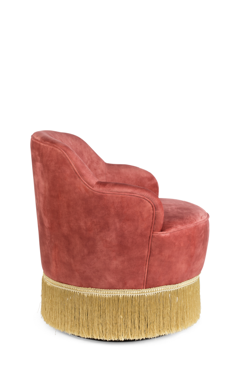 Upholstered Classic Lounge Chair | Bold Monkey | Oroatrade.com