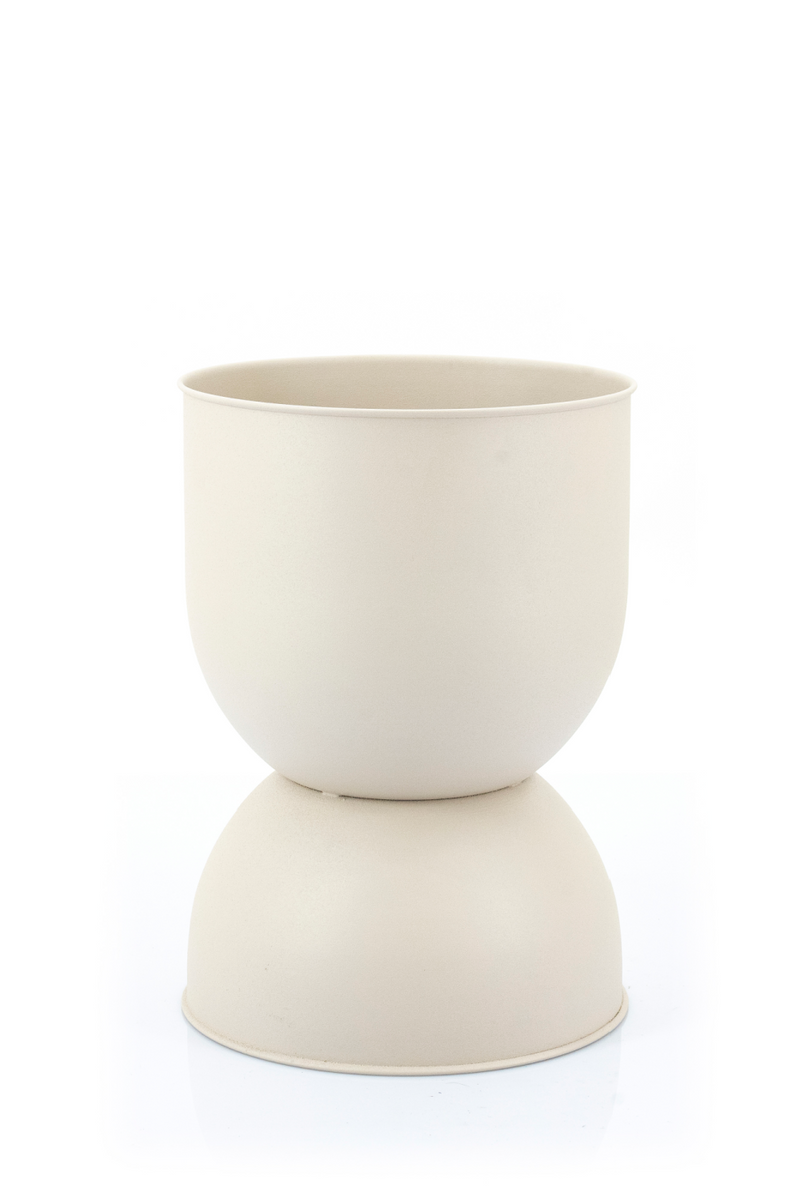 White Metal Decorative Vase | By-Boo Diablo | Oroatrade.com
