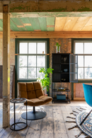 Velvet Pedestal Accent Chair | Dutchbone Bar | Oroatrade.com