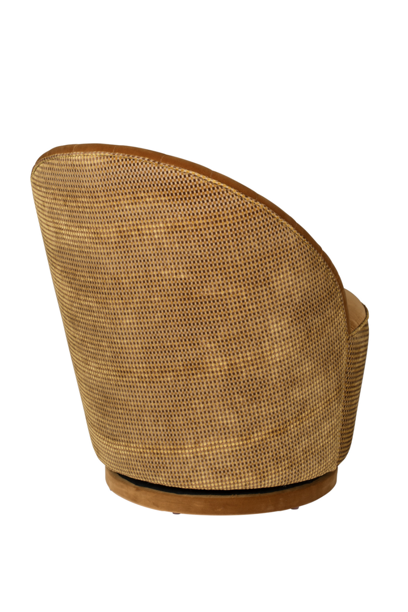 Brown Scallop Accent Chair | Dutchbone Madison | Oroatrade.com