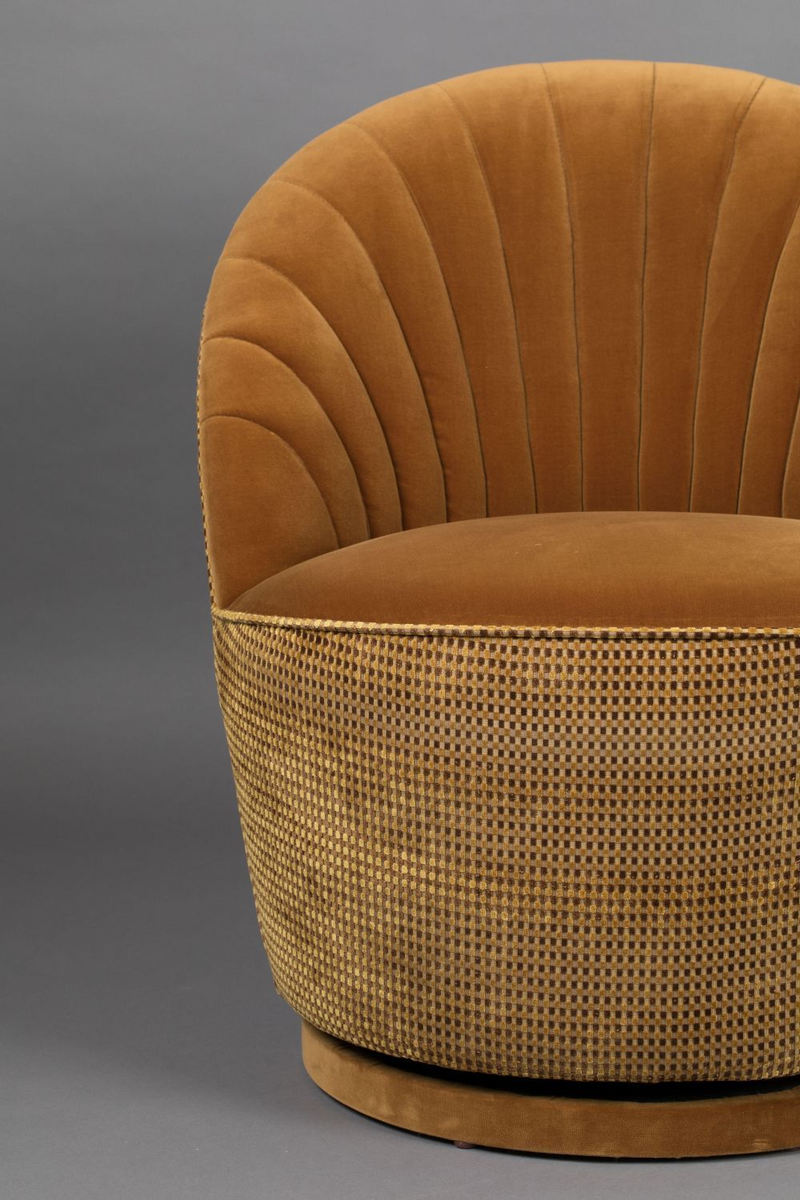 Brown Scallop Accent Chair | Dutchbone Madison | Oroatrade.com