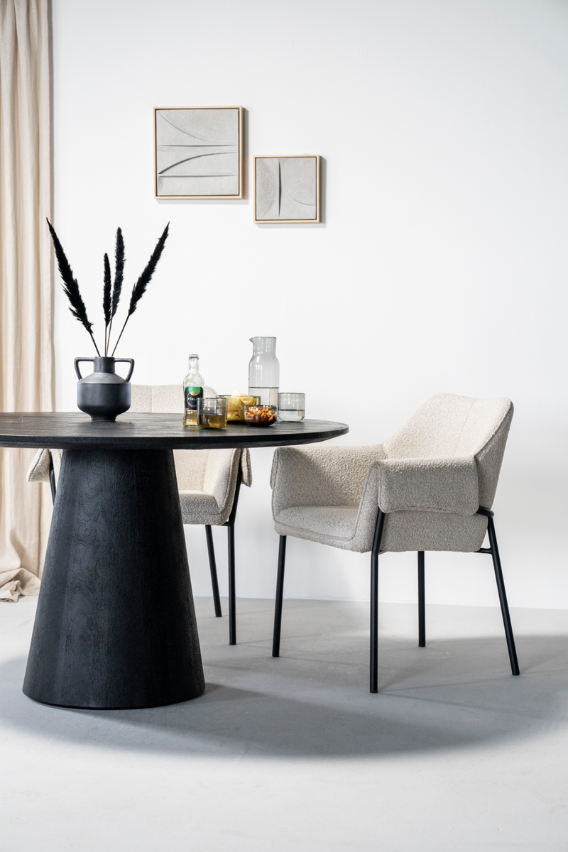 Black Round Dining Table | Eleonora Aron | Oroatrade.com