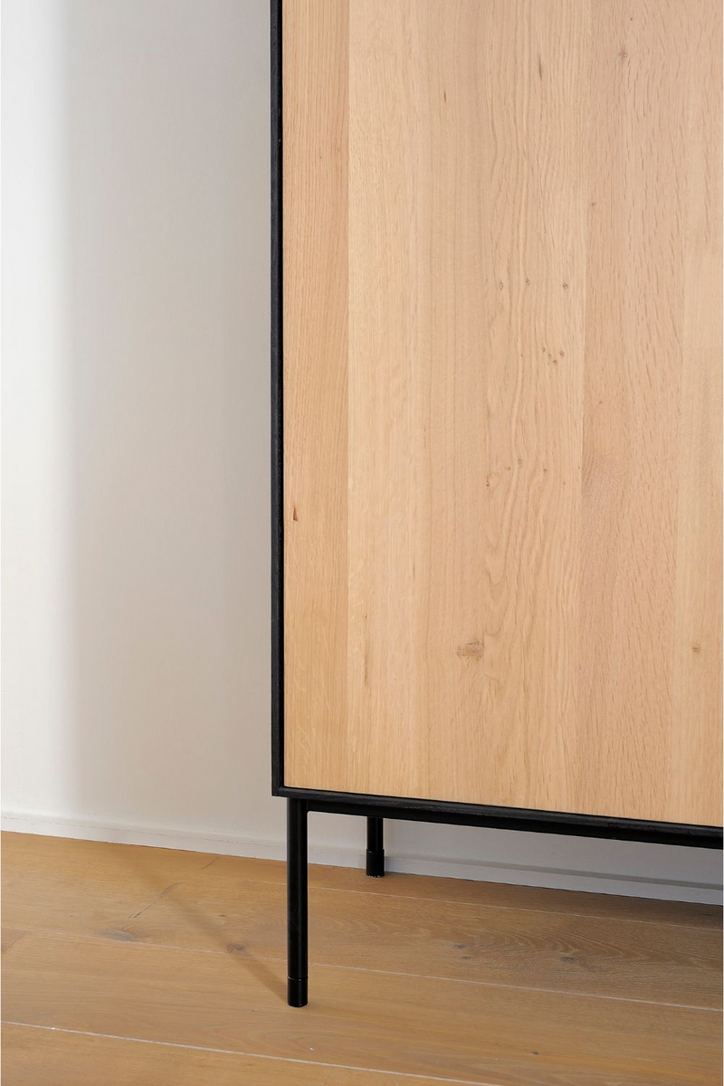 1-Door Oak Wood Cabinet | Ethnicraft Blackbird | OROA TRADE