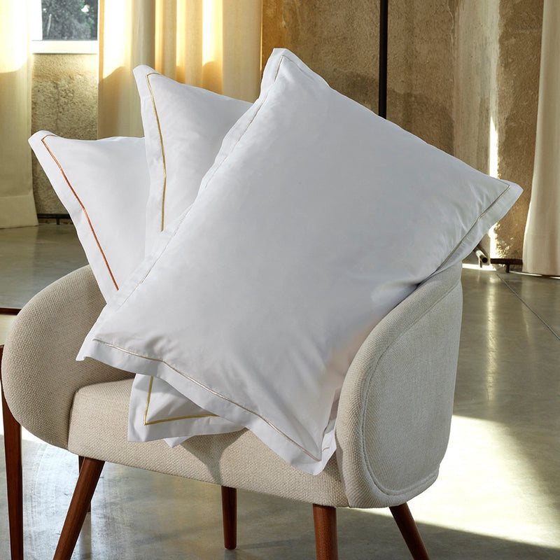 800TC Percale Bordered Euro Sham | Amalia Home Gardénia | Oroatrade.com 