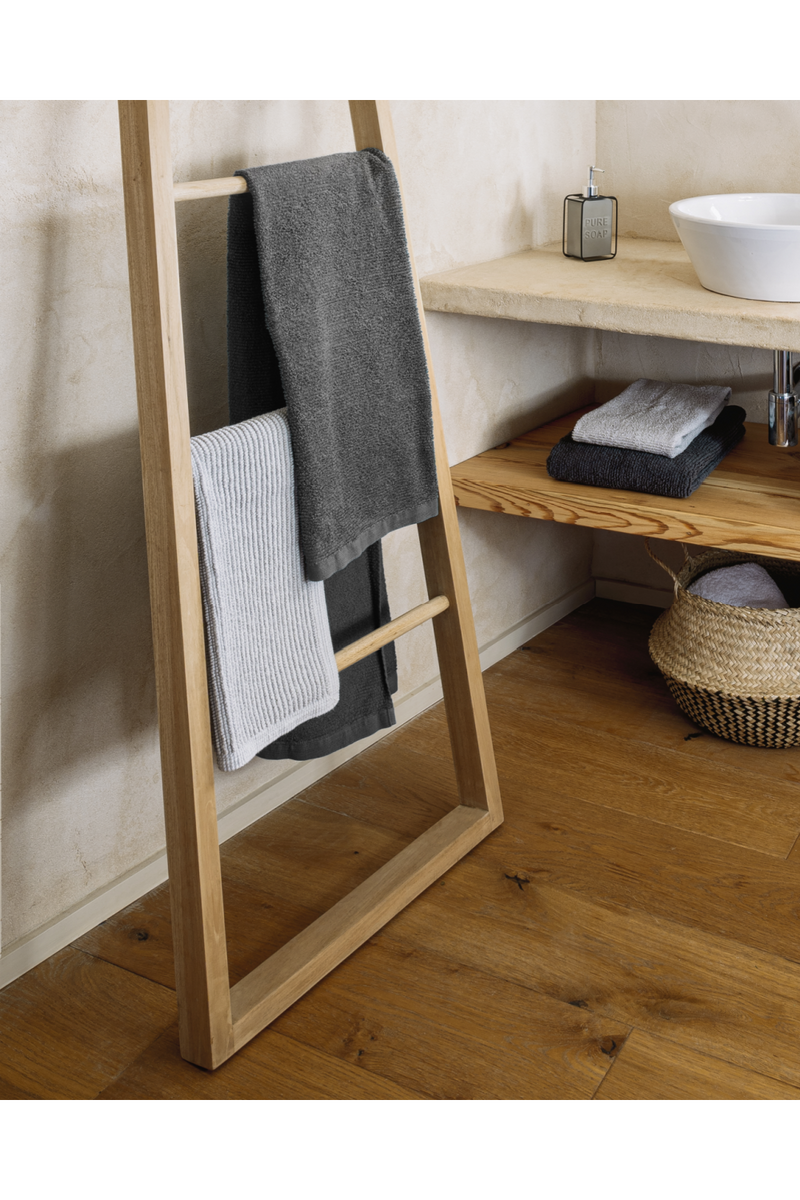 Leaning Ladder With Mirror | La Forma Flavina | Woodfurniture.com