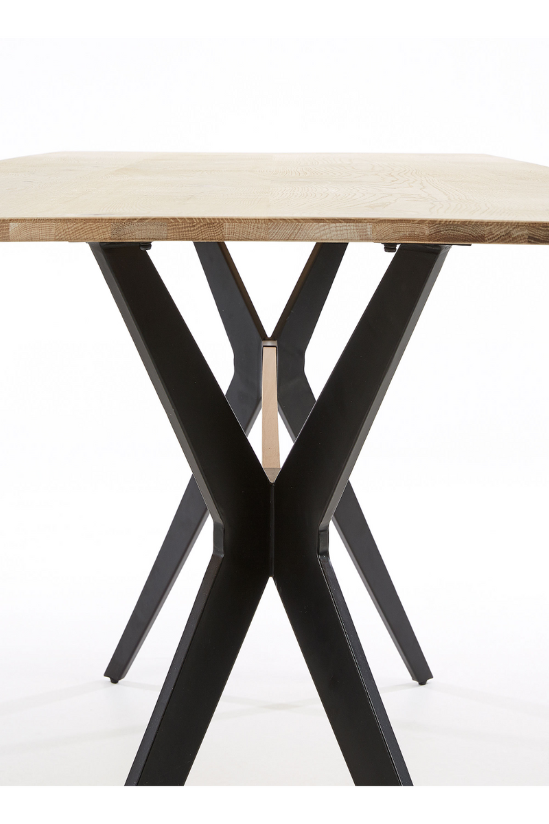 Oak Dining Table | La Forma Amethyst | Woodfurniture.com