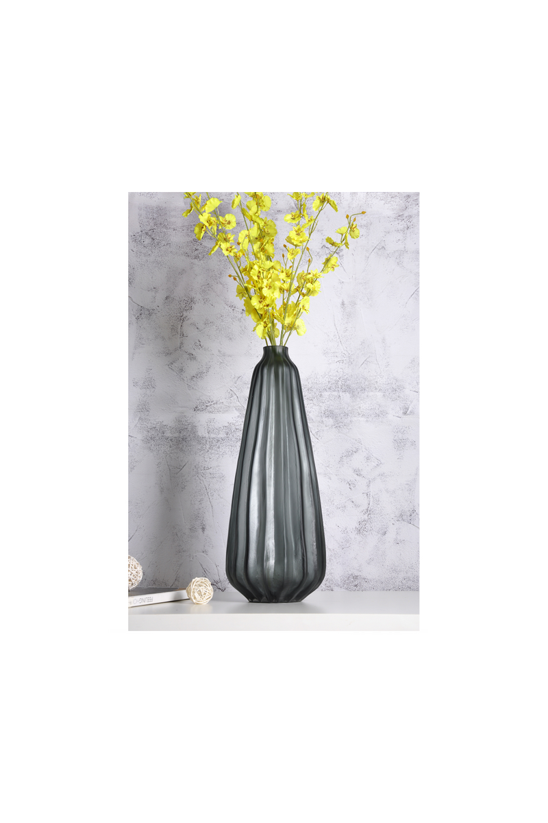 Gray Glass Vase T | Liang and Eimil Evins | OROATRADE