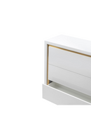 White Lacquered 3-Drawer Chest | Liang & Eimil Utopia | OROATRADETRADE.com