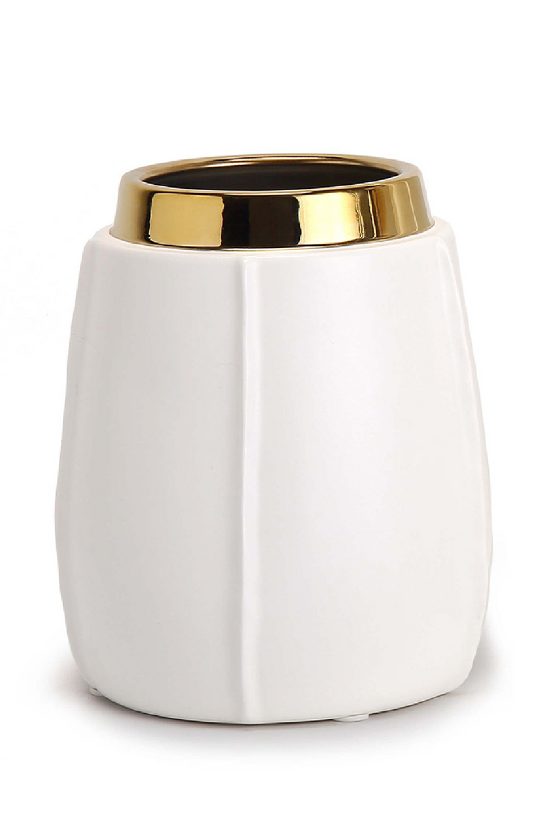 White Ceramic Modern Vase | Liang & Eimil Vicar | Oroatrade.com