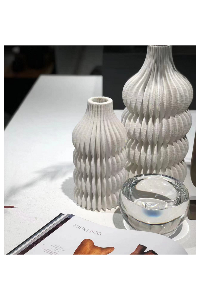White Ceramic Fluted Vase | Liang & Eimil Iverna | Oroatrade.com
