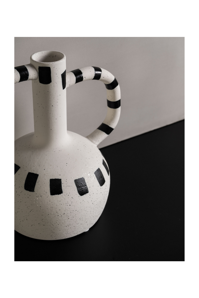Ceramic Contemporary Vase | Liang & Eimil Irving | Oroatrade.com