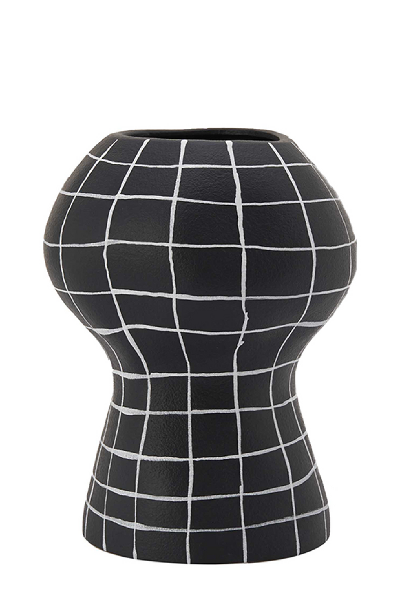 Hand-casted Ceramic Vase | Liang & Eimil Lynton | Oroatrade.com