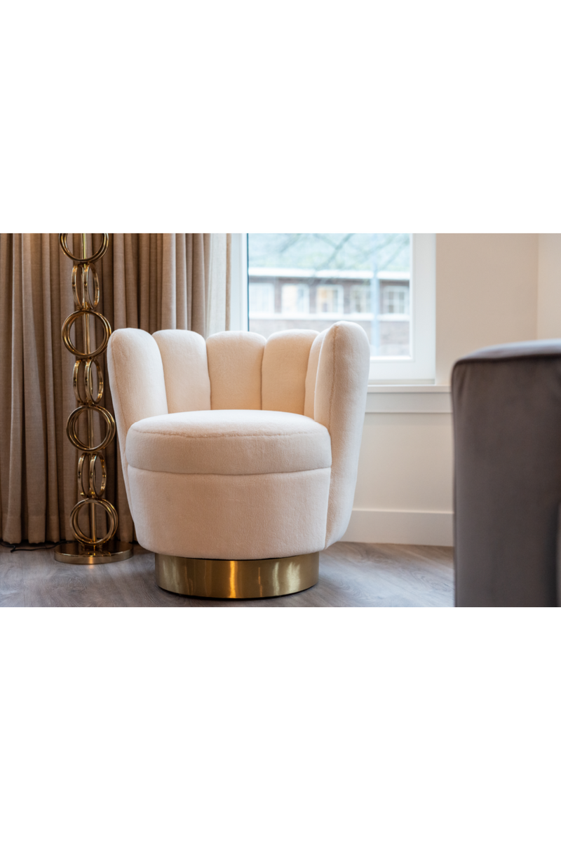 Round White Easy Chair | OROA Mayfair | Oroatrade.com