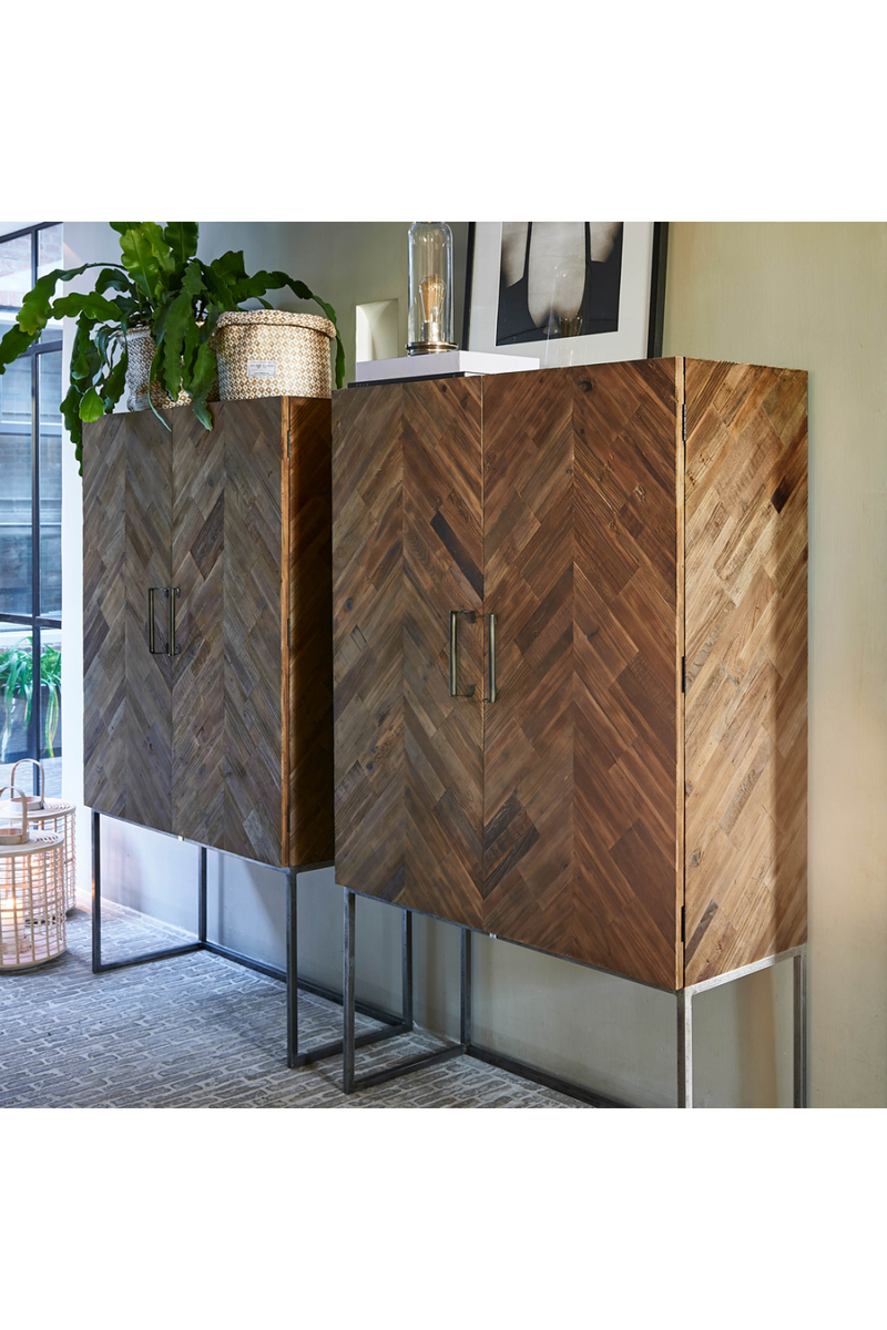 Wooden Herringbone Bar Cabinet | Rivièra Maison Tribeca | Oroatrade.com
