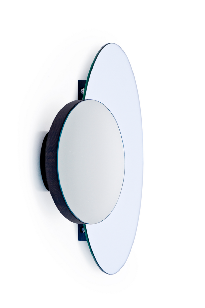 Oak Round Wall Mirror with Fixed Magnifier | Wireworks Eclipse | OROA TRADE