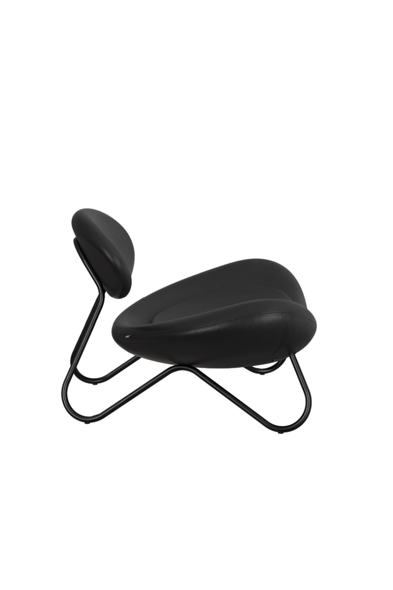 Black Leather Lounge Chair | WOUD Meadow | Oroatrade.com