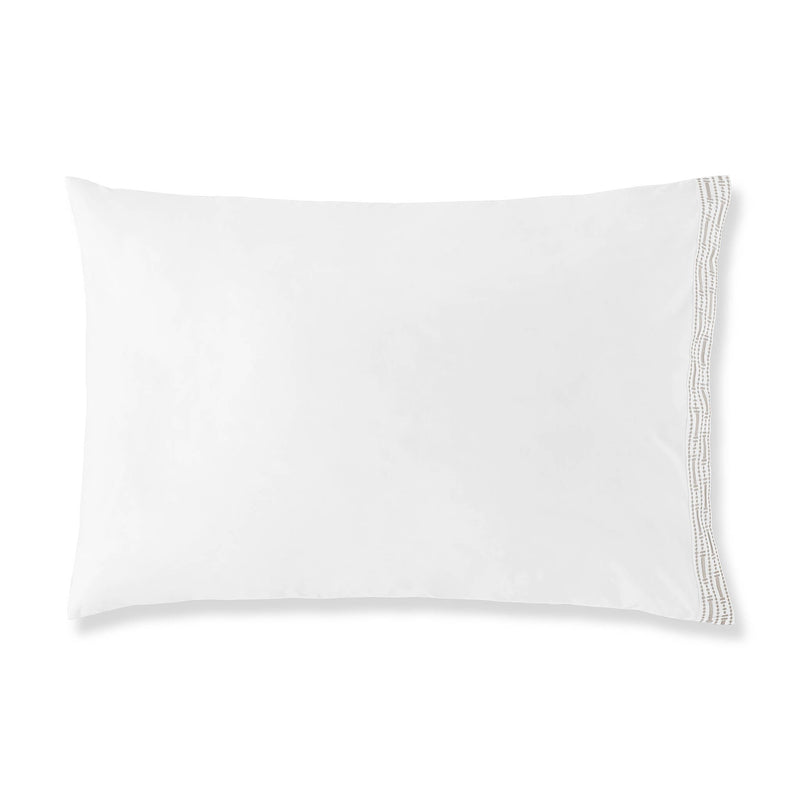 400TC Percale Embroidered Pillowcase Set | Amalia Home Memória | Oroatrade.com