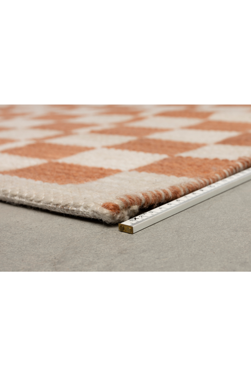 Handwoven Patterned Rug 5' x 7'5" | Zuiver Checker | Dutchfurniture.com