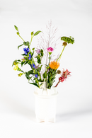 White Ceramic Modern Vase | Zuiver Bassin | Oroatrade.com