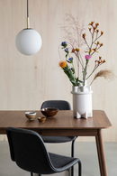 White Ceramic Modern Vase | Zuiver Bassin | Oroatrade.com